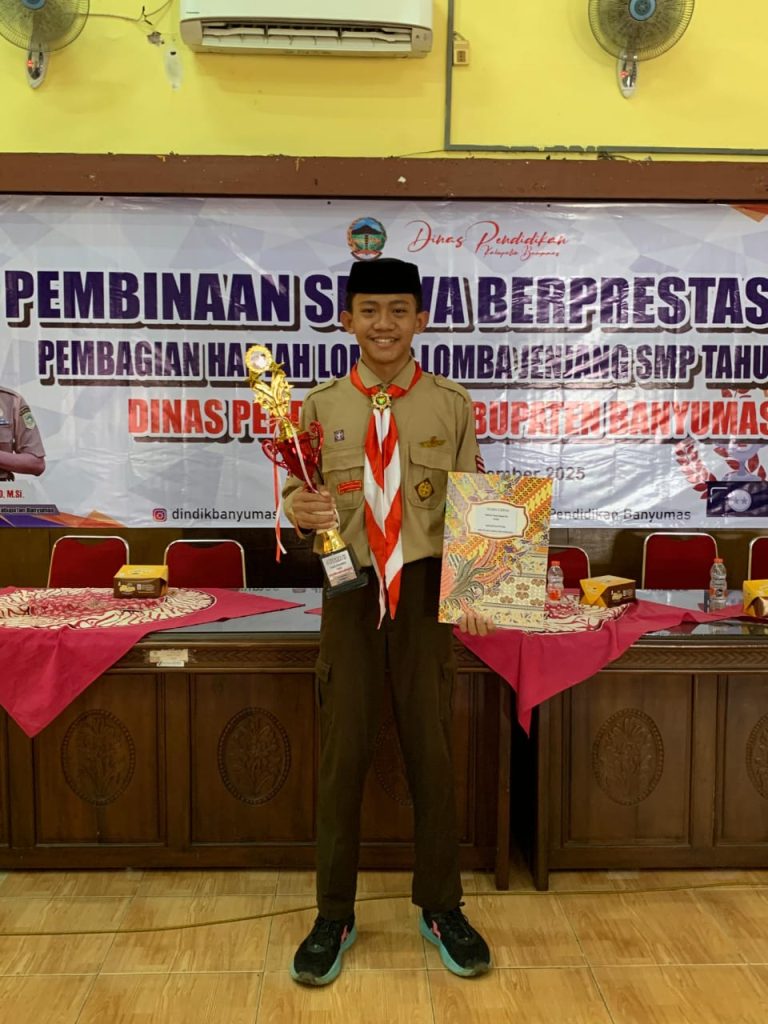 JUARA 1 LOMBA FTBI
